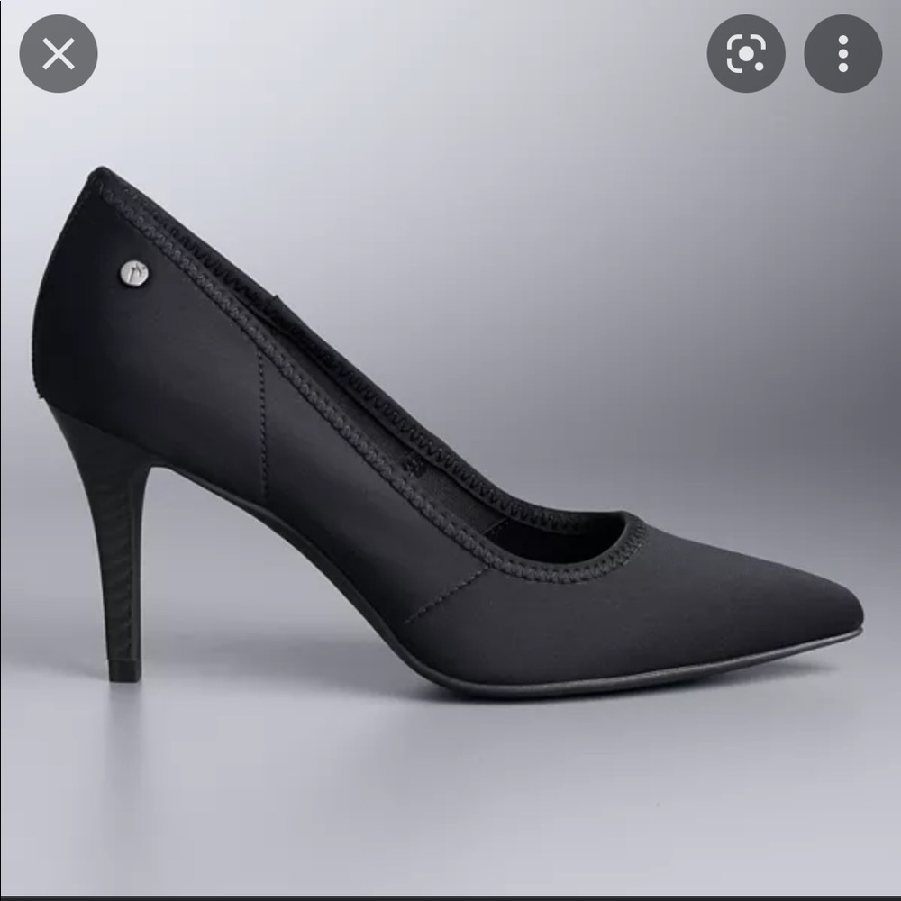 Simply Vera Wang Stevie Women’s High Heel